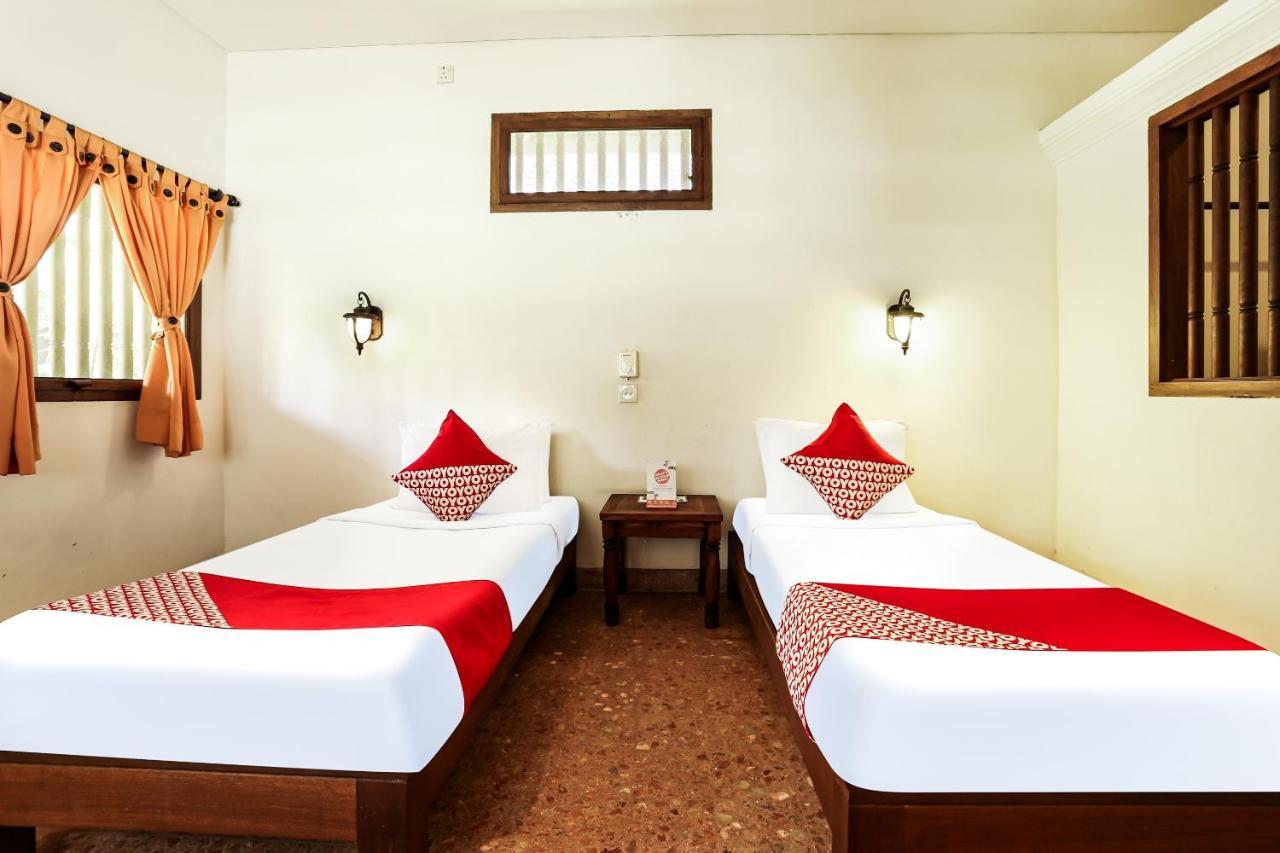 Oyo 90893 Mimpi Bungalows Kuta Lombok Extérieur photo